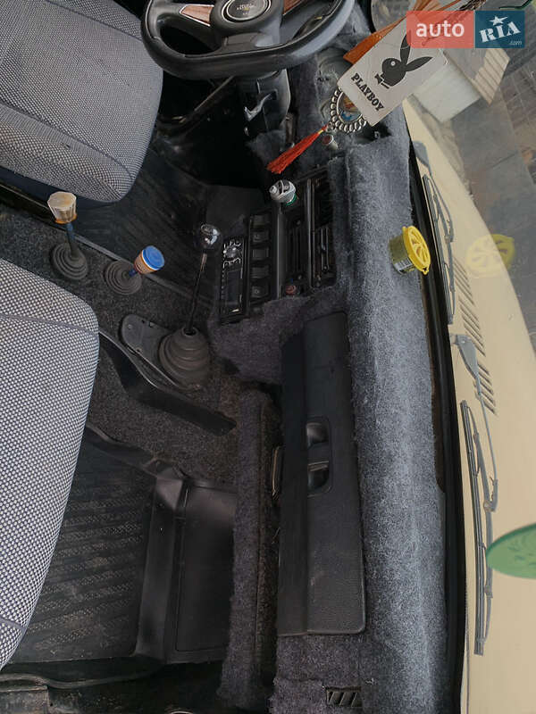 Позашляховик / Кросовер ВАЗ / Lada 2121 Нива 1989 в Івано-Франківську