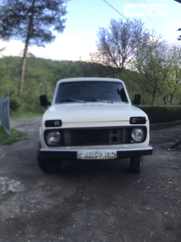 Внедорожник / Кроссовер ВАЗ / Lada 2121 Нива 1987 в Косове