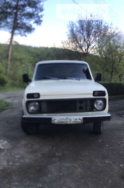 Позашляховик / Кросовер ВАЗ / Lada 2121 Нива 1987 в Косові