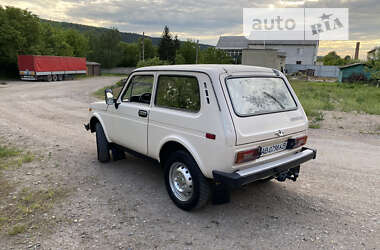 Позашляховик / Кросовер ВАЗ / Lada 2121 Нива 1987 в Могилів-Подільському