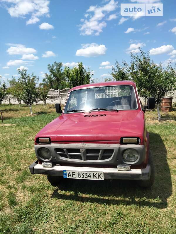 Внедорожник / Кроссовер ВАЗ / Lada 2121 Нива 1992 в Зеленодольской