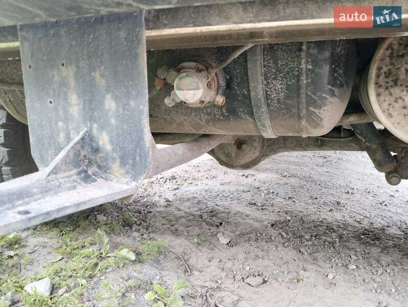 Внедорожник / Кроссовер ВАЗ / Lada 2121 Нива 1995 в Харькове