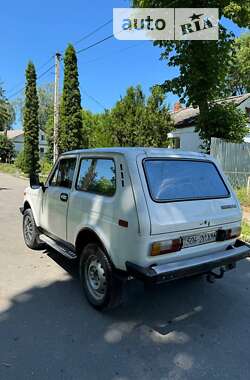 Позашляховик / Кросовер ВАЗ / Lada 2121 Нива 1987 в Новій Ушиці