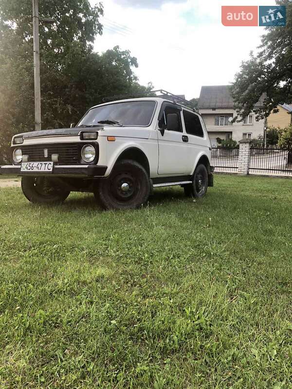 Внедорожник / Кроссовер ВАЗ / Lada 2121 Нива 1986 в Николаеве