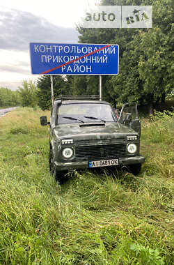 Позашляховик / Кросовер ВАЗ / Lada 2121 Нива 1993 в Сумах