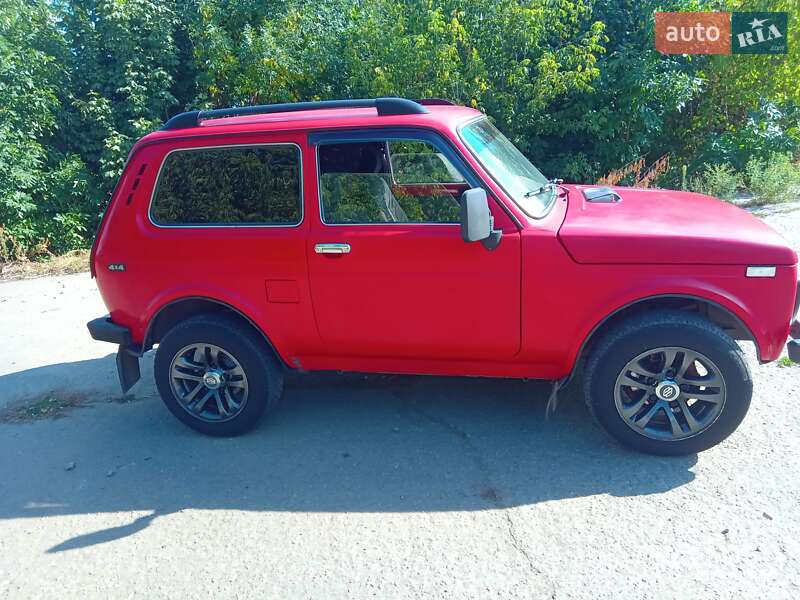 Внедорожник / Кроссовер ВАЗ / Lada 2121 Нива 1989 в Вознесенске
