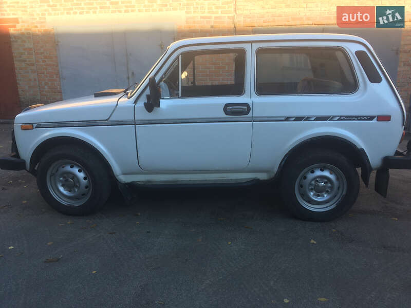 Внедорожник / Кроссовер ВАЗ / Lada 2121 Нива 1985 в Переяславе фото 7 Внедорожник / Кроссовер ВАЗ / Lada 2121 Нива 1985 в Переяславе