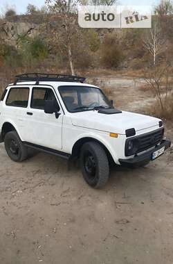 Позашляховик / Кросовер ВАЗ / Lada 2121 Нива 1988 в Кременчуці