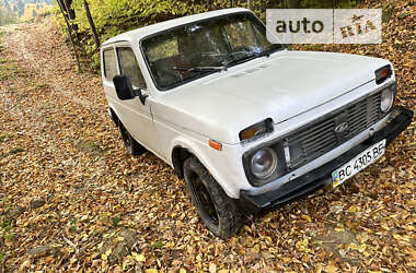 Позашляховик / Кросовер ВАЗ / Lada 2121 Нива 1988 в Косові