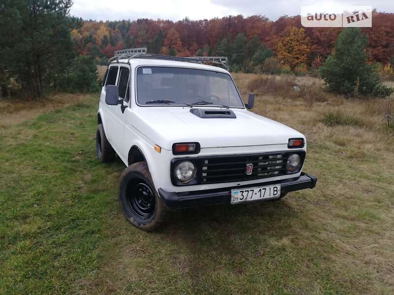 Позашляховик / Кросовер ВАЗ / Lada 2121 Нива 1986 в Долині