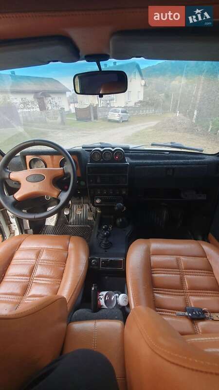 Позашляховик / Кросовер ВАЗ / Lada 2121 Нива 1988 в Чернівцях