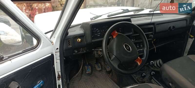 Позашляховик / Кросовер ВАЗ / Lada 2121 Нива 1988 в Золочеві