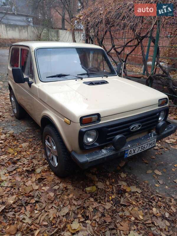 Позашляховик / Кросовер ВАЗ / Lada 2121 Нива 1991 в Харкові