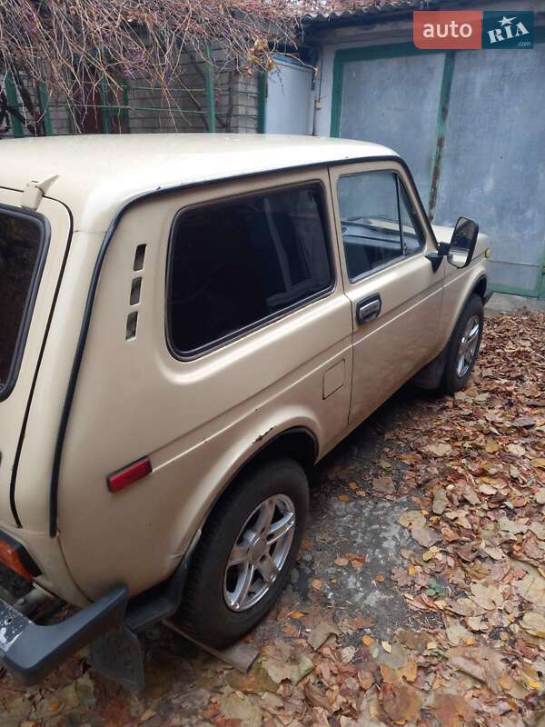 Позашляховик / Кросовер ВАЗ / Lada 2121 Нива 1991 в Харкові