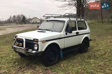 Позашляховик / Кросовер ВАЗ / Lada 2121 Нива 1980 в Рава-Руській