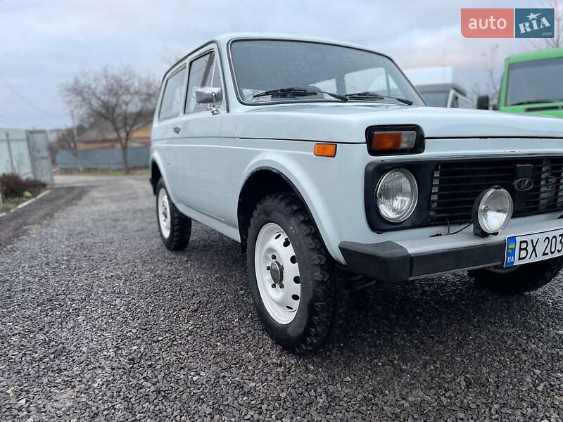 Внедорожник / Кроссовер ВАЗ / Lada 2121 Нива 1991 в Каменец-Подольском
