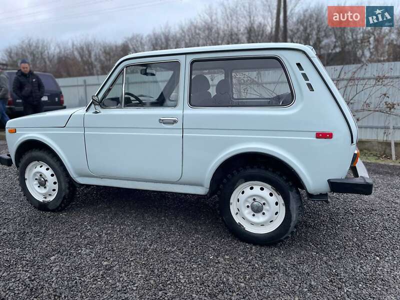 Внедорожник / Кроссовер ВАЗ / Lada 2121 Нива 1991 в Каменец-Подольском