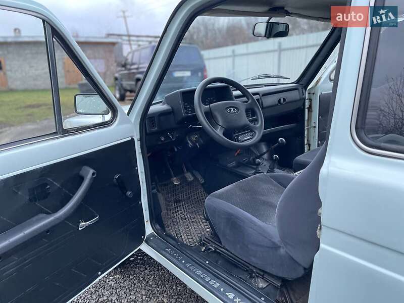 Внедорожник / Кроссовер ВАЗ / Lada 2121 Нива 1991 в Каменец-Подольском
