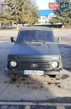 Позашляховик / Кросовер ВАЗ / Lada 2121 Нива 1981 в Черкасах