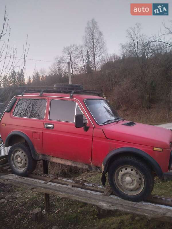 Позашляховик / Кросовер ВАЗ / Lada 2121 Нива 1986 в Делятині