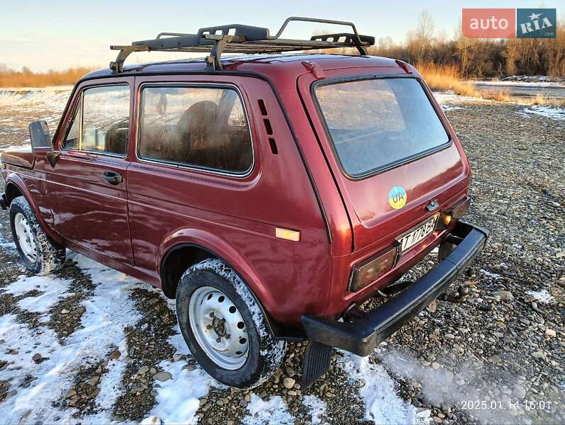 Внедорожник / Кроссовер ВАЗ / Lada 2121 Нива 1992 в Снятине