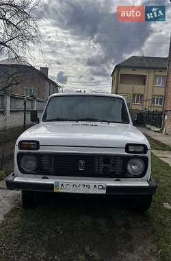 Внедорожник / Кроссовер ВАЗ / Lada 2121 Нива 1993 в Львове