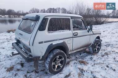 Внедорожник / Кроссовер ВАЗ / Lada 2121 Нива 1987 в Белополье