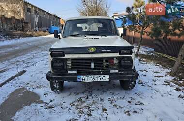 Внедорожник / Кроссовер ВАЗ / Lada 2121 Нива 1990 в Бучаче