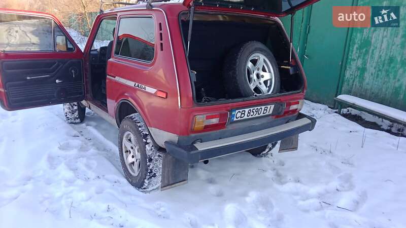 Внедорожник / Кроссовер ВАЗ / Lada 2121 Нива 1992 в Бобровице