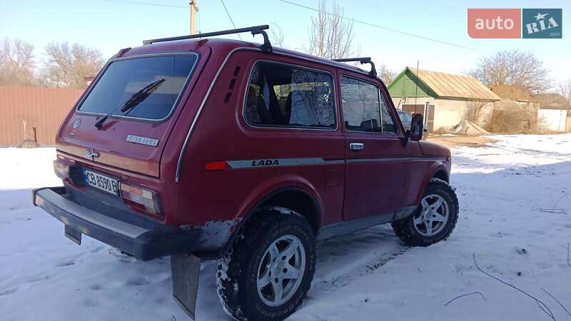 Внедорожник / Кроссовер ВАЗ / Lada 2121 Нива 1992 в Бобровице