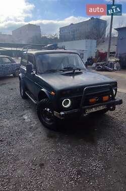 Внедорожник / Кроссовер ВАЗ / Lada 2121 Нива 1985 в Каменец-Подольском