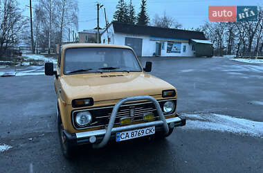 Позашляховик / Кросовер ВАЗ 2121 Нива 1982 в 
