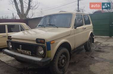 Позашляховик / Кросовер ВАЗ / Lada 2121 Нива 1985 в Сумах