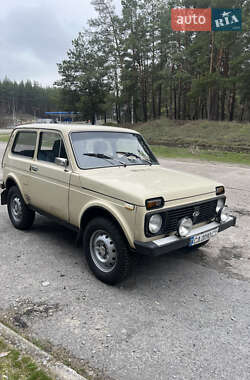 Позашляховик / Кросовер ВАЗ 2121 Нива 1985 в Чигирину