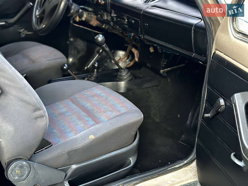 Позашляховик / Кросовер ВАЗ / Lada 2121 Нива 1986 в Тернополі