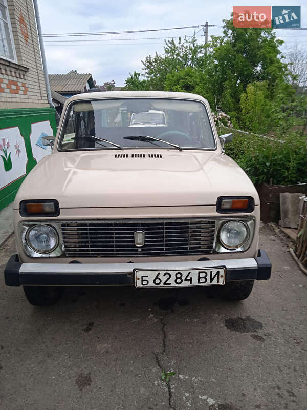 Позашляховик / Кросовер ВАЗ 2121 Нива 1985 в 