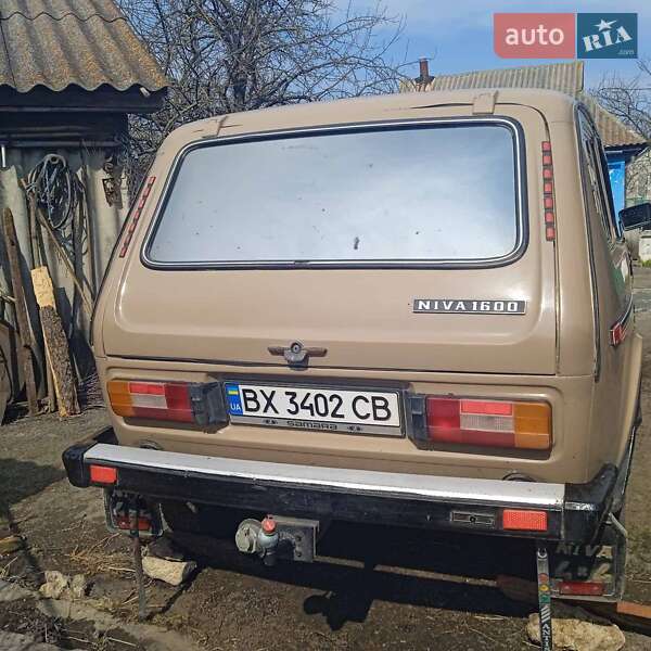 Внедорожник / Кроссовер ВАЗ / Lada 2121 Нива 1990 в Хмельницком фото 4 Внедорожник / Кроссовер ВАЗ / Lada 2121 Нива 1990 в Хмельницком