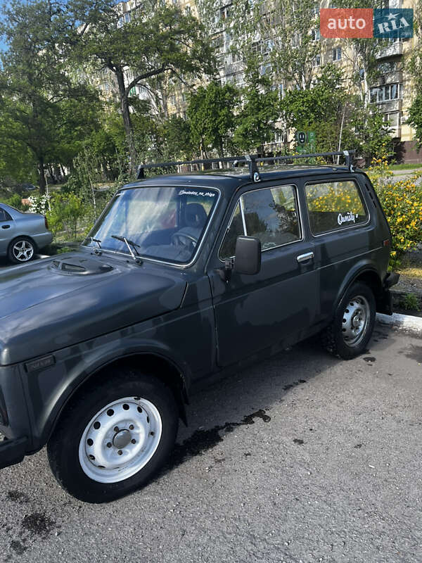Внедорожник / Кроссовер ВАЗ / Lada 2121 Нива 1992 в Запорожье