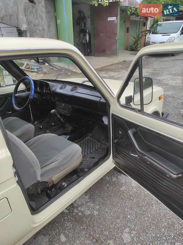 Внедорожник / Кроссовер ВАЗ / Lada 2121 Нива 1987 в Каменец-Подольском