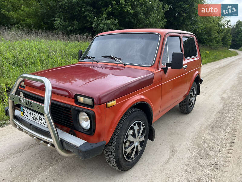 Позашляховик / Кросовер ВАЗ / Lada 2121 Нива 1985 в Кременці