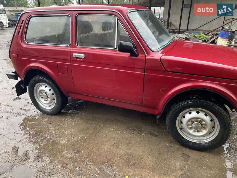 Внедорожник / Кроссовер ВАЗ / Lada 2121 Нива 1985 в Хмельницком