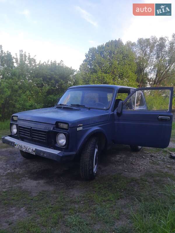 Внедорожник / Кроссовер ВАЗ / Lada 2121 Нива 1986 в Ямполе