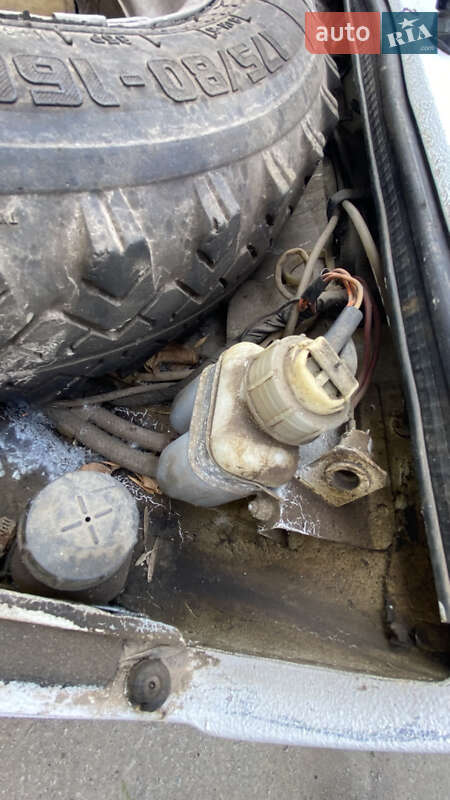 Позашляховик / Кросовер ВАЗ / Lada 2121 Нива 1992 в Кропивницькому