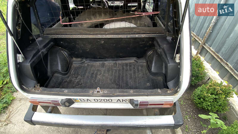 Позашляховик / Кросовер ВАЗ / Lada 2121 Нива 1992 в Кропивницькому