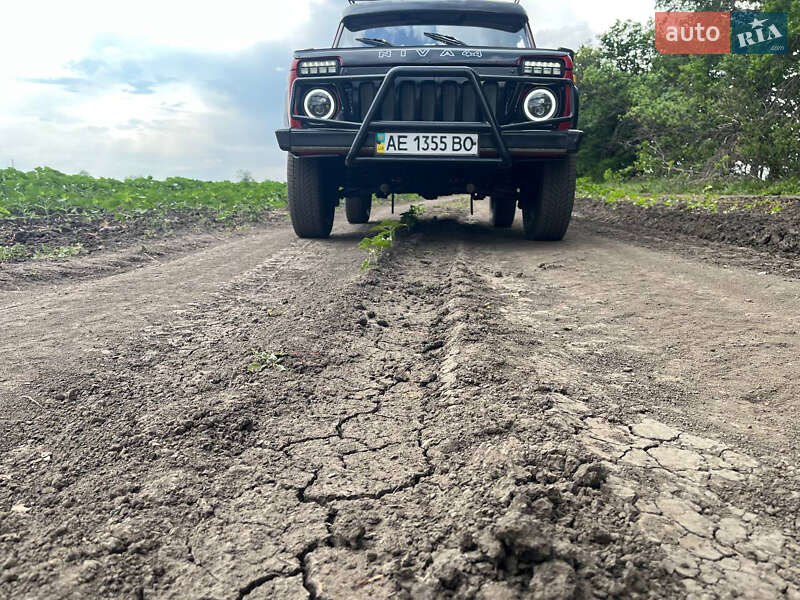 Позашляховик / Кросовер ВАЗ / Lada 2121 Нива 1988 в Дмитрівці