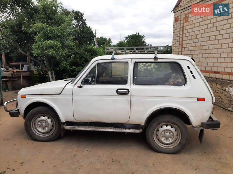 Позашляховик / Кросовер ВАЗ / Lada 2121 Нива 1990 в Одесі