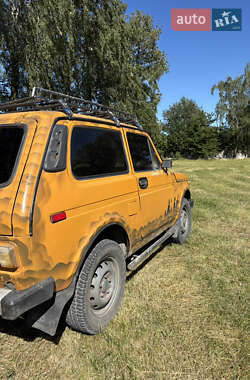 Внедорожник / Кроссовер ВАЗ / Lada 2121 Нива 1982 в Тернополе