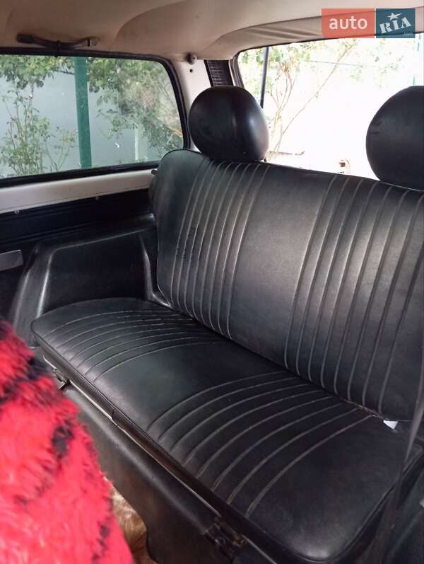 Внедорожник / Кроссовер ВАЗ / Lada 2121 Нива 1982 в Килии фото 5 Внедорожник / Кроссовер ВАЗ / Lada 2121 Нива 1982 в Килии