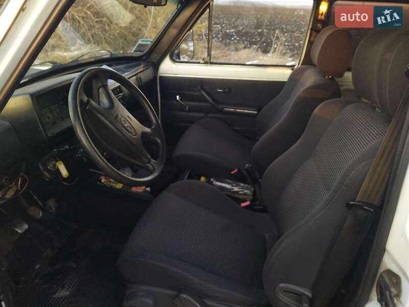 Внедорожник / Кроссовер ВАЗ / Lada 2121 Нива 1994 в Ладыжине