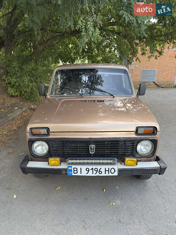 Позашляховик / Кросовер ВАЗ / Lada 2121 Нива 1986 в Лубнах